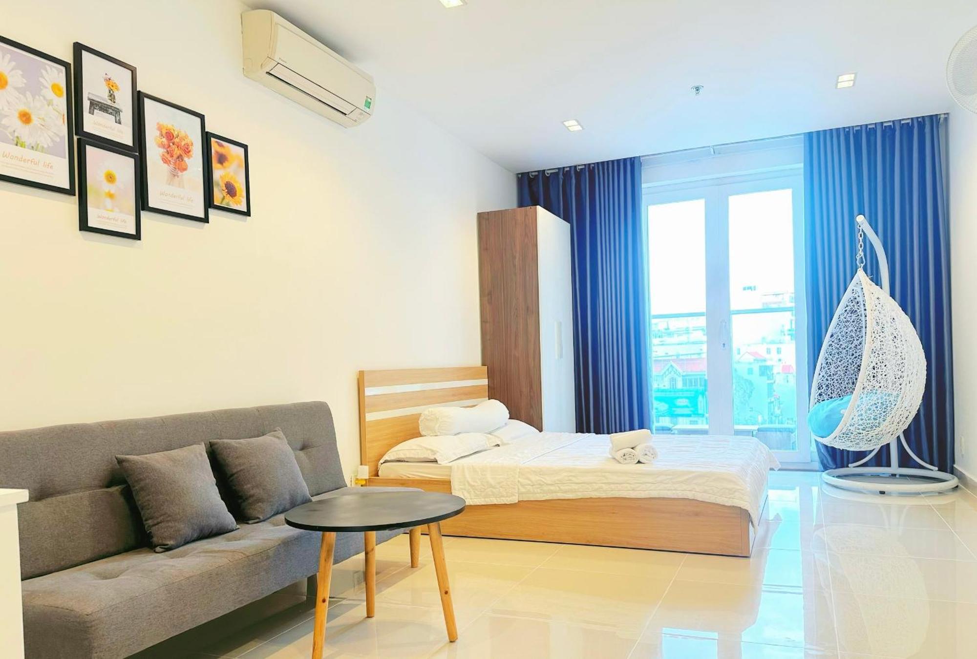 Teddy Apartment At Sky Center Luxury Ho Chi Minh City Bagian luar foto